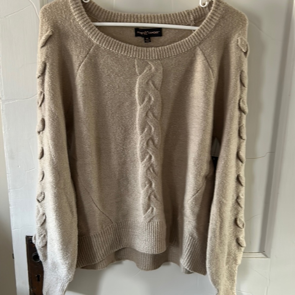 Tan very soft sweater size M